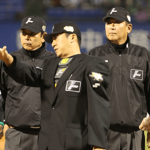 日本のプロ野球でも導入される「チャレンジ制度」。メジャーリーグでのチャレンジ成功率は？